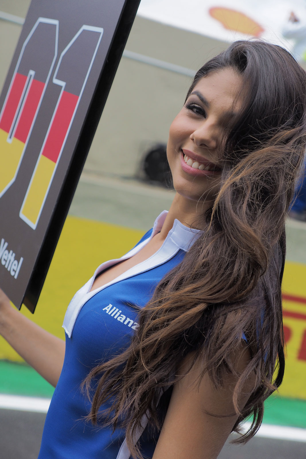 F1ビューティー 14 Rd 18 ブラジルgp編 南米特有のセクシー美女たち F1 Life