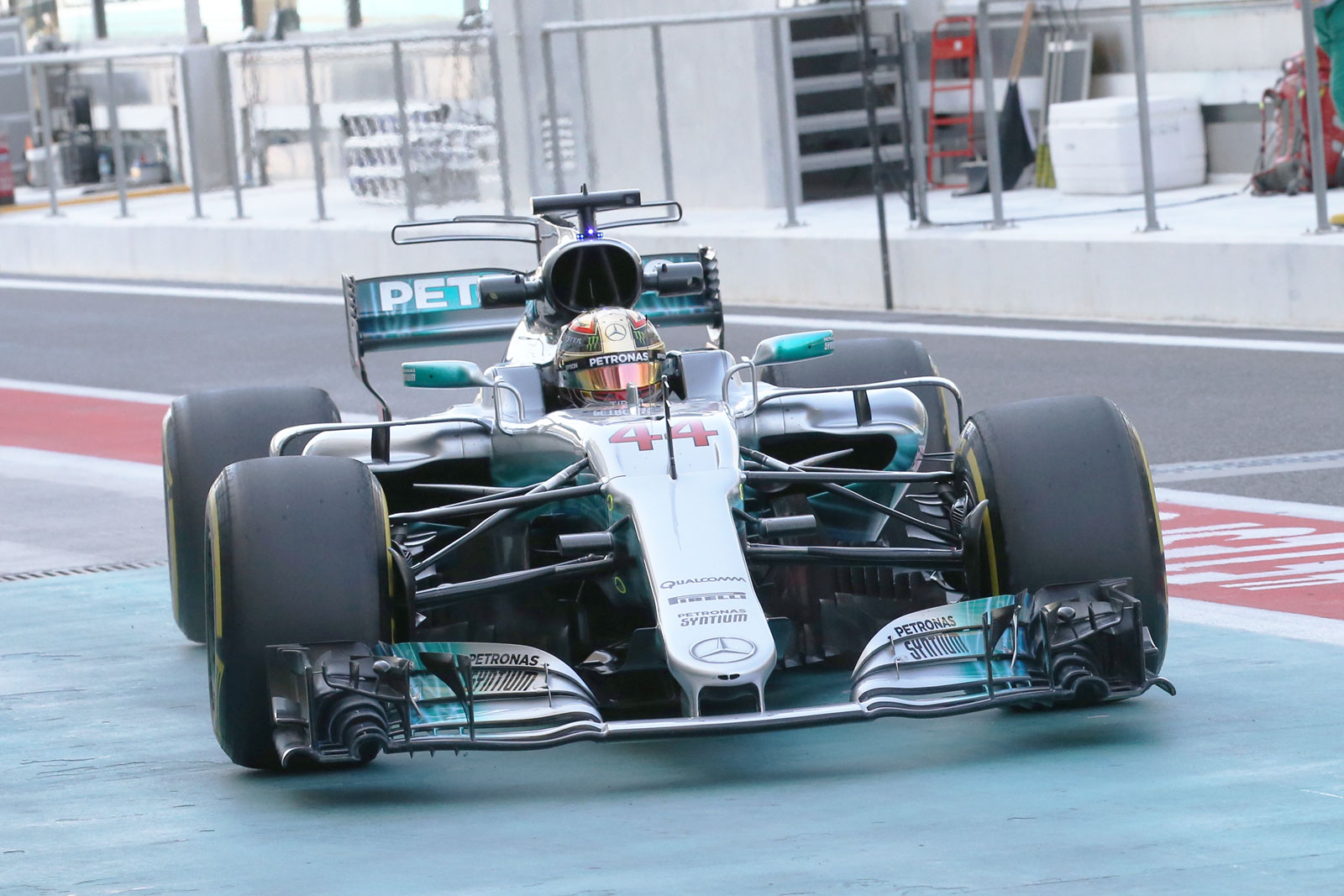 新車解説】メルセデスAMG F1 W09 EQ Power+、従来コンセプトを発展させ