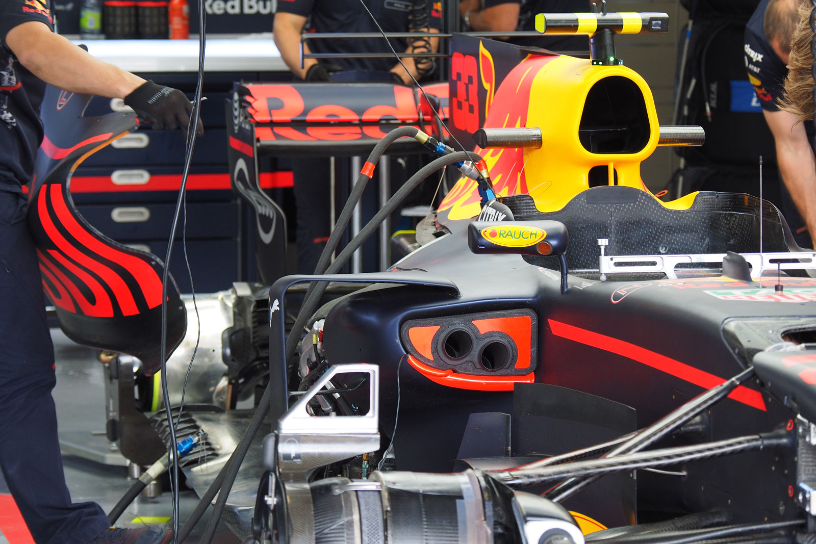 Canning Rbr 【Rd.7 CAN】レッドブル、低ドラッグ仕様パッケージにMCL32模倣も – F1LIFE
