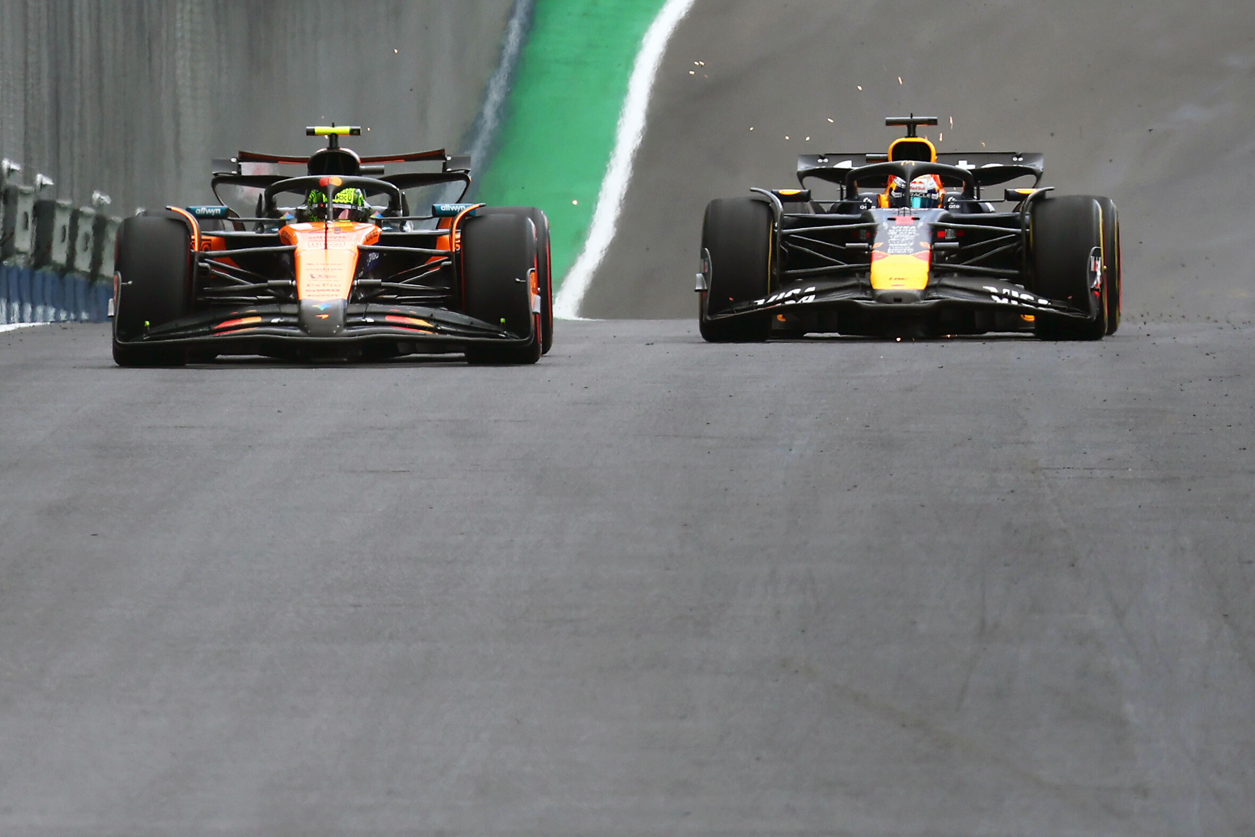 決勝】フェルスタッペン・全無線交信「彼のことは気にしていない、僕の